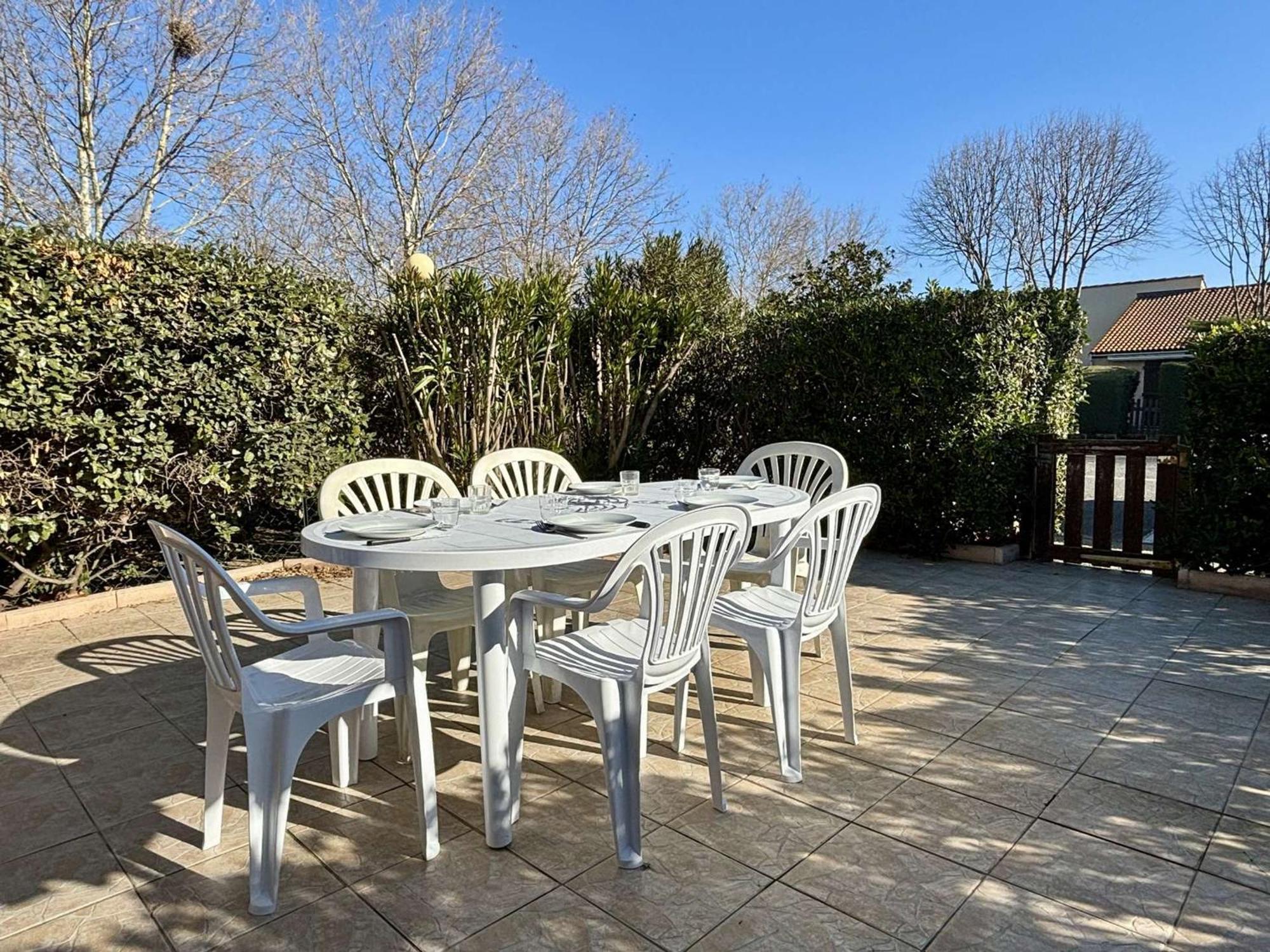 Maison 2 Pieces Avec Mezzanine, Piscine Et Parking Prives, 6 Couchages A 700M De La Plage - Argeles-Sur-Mer - Fr-1-225-74 Εξωτερικό φωτογραφία